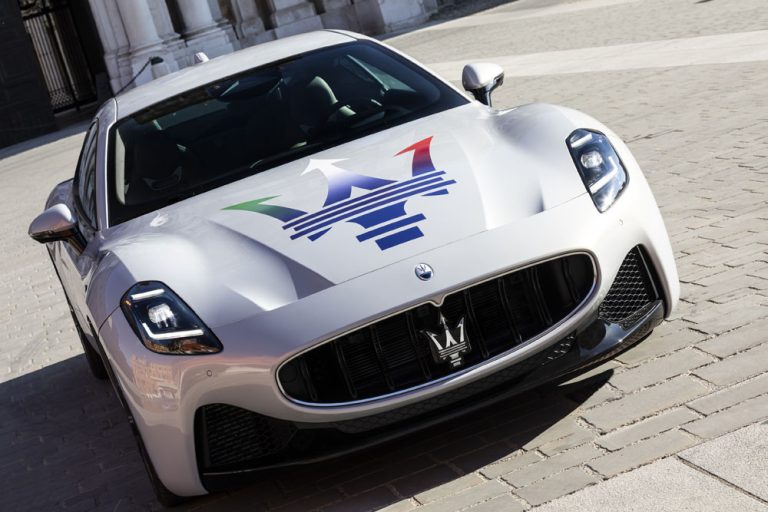El nuevo Maserati GranTurismo pisa la calle junto a su motor Nettuno