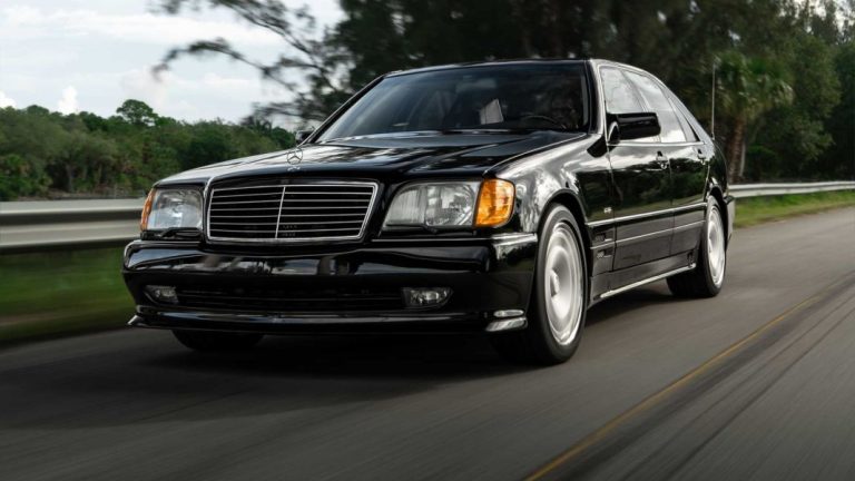 RENNtech ha creado el Mercedes-Benz Clase S perfecto. Y tiene un 7.6 V12