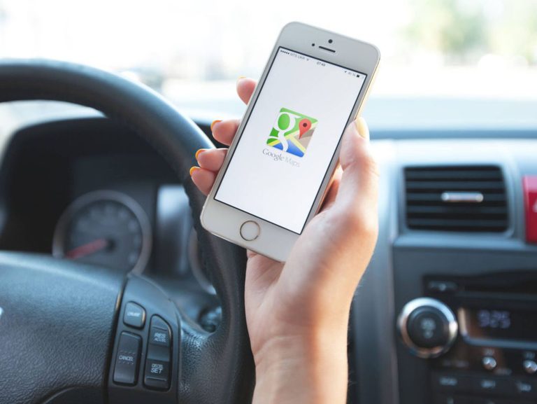 Google Maps estrena la función más valiosa en Apple CarPlay, mientras que en Android Auto tiene que esperar