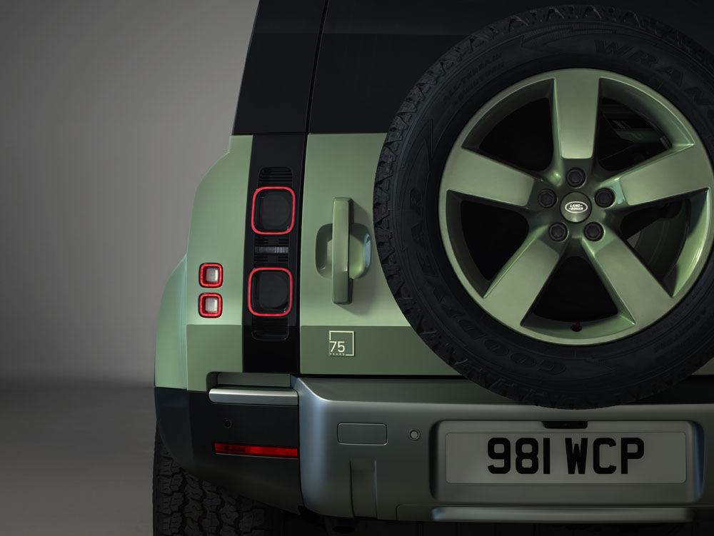 2022-land-rover-defender-75th (6) Land Rover Defender 75th Anniversary