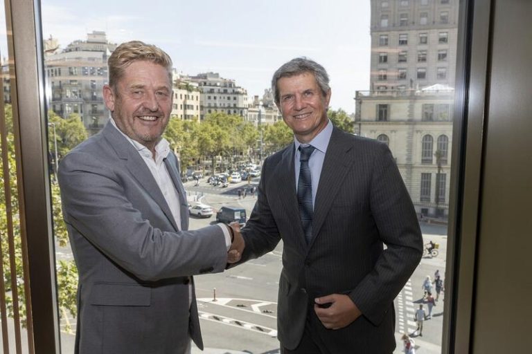 Anfac y Sernauto piden un plan de choque para la industria del automóvil