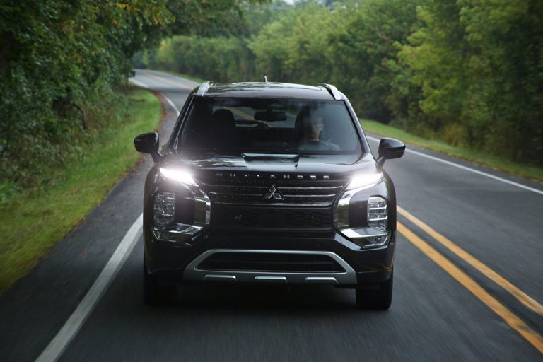 El Mitsubishi Outlander híbrido enchufable llega a Estados Unidos