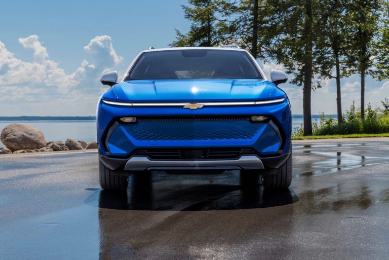 Hertz compra 175.000 coches eléctricos a General Motors