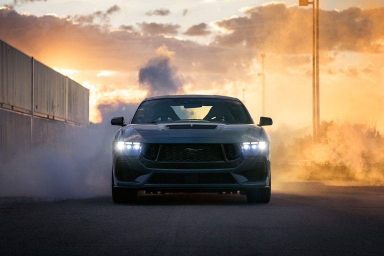 Ford Mustang: el mítico pony-car se pone en forma