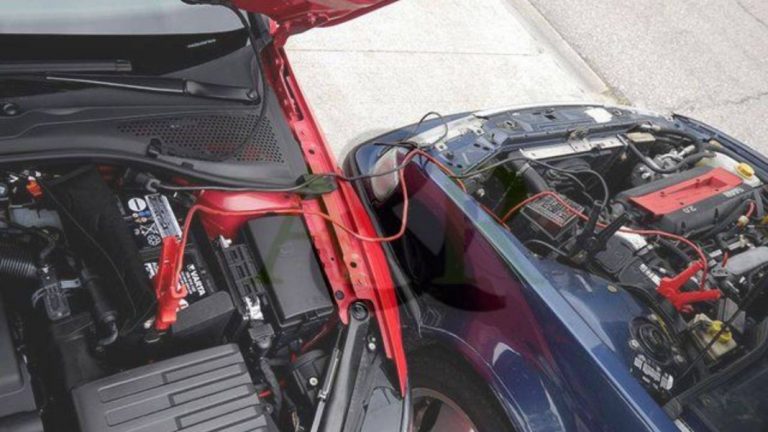 Cómo arrancar tu coche si se ha quedado sin batería