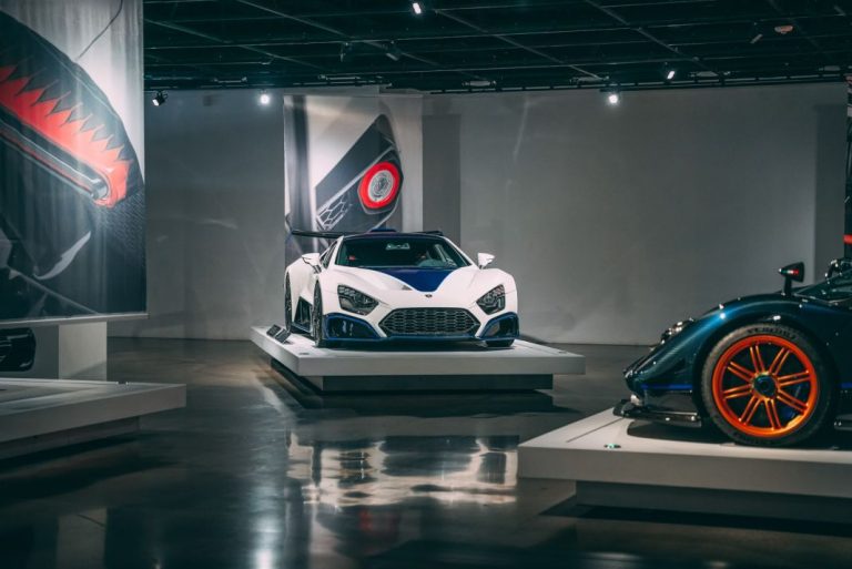 El Zenvo TSR-S en el Museo Petersen de Los Ángeles