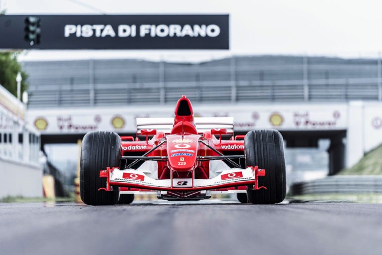 10 millones se podrían pagar por este Ferrari de Michael Schumacher