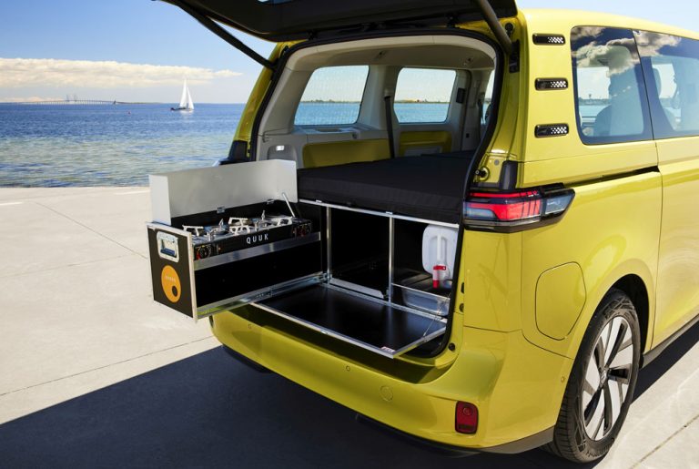 Con una furgoneta y 1.000 euros te puedes construir el vehículo camper perfecto