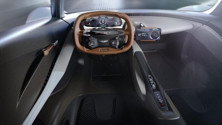 Miles Nurnberger desvela los secretos del interior del Aston Martin Valhalla