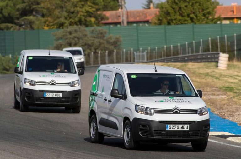 Consejos para reducir un 30% el consumo de tu coche eléctrico