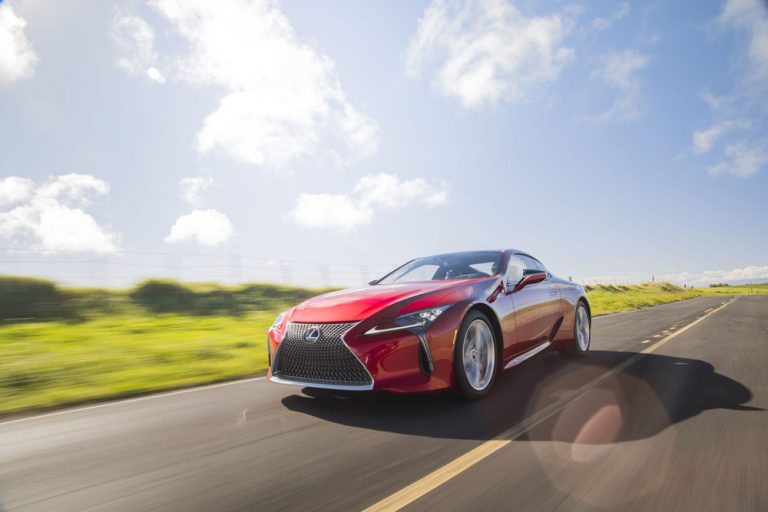 El exclusivo Lexus LC se vuelve a poner en forma