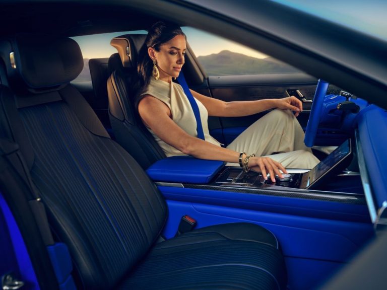 Nuevo Cadillac Celestiq, el lujo a la americana vuelve a tener nombre de mujer