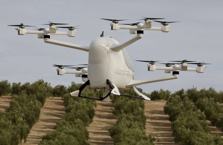 El primer aerotaxi tipo dron no pilotado español vuela ya en Jaén