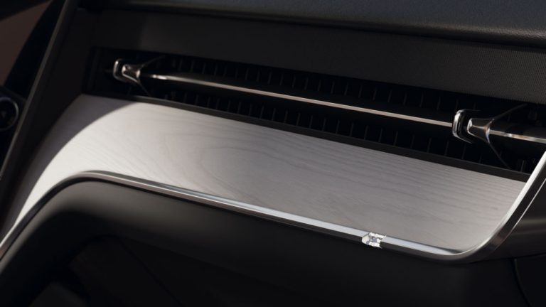 El Volvo EX90 sorprende con un interior ‘revolucionario’