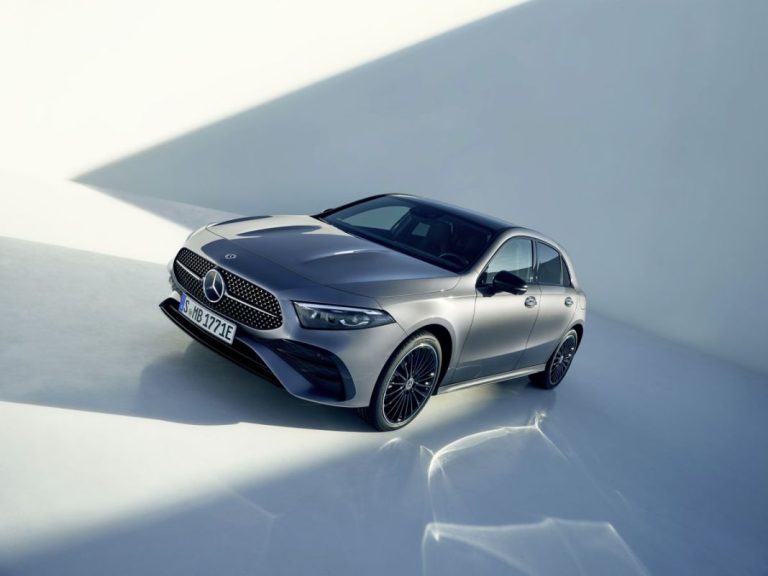 El Mercedes Clase A cambia, pero parece el mismo