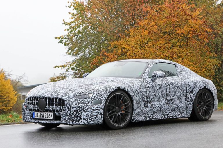 Potencia híbrida enchufable para el Mercedes AMG GT