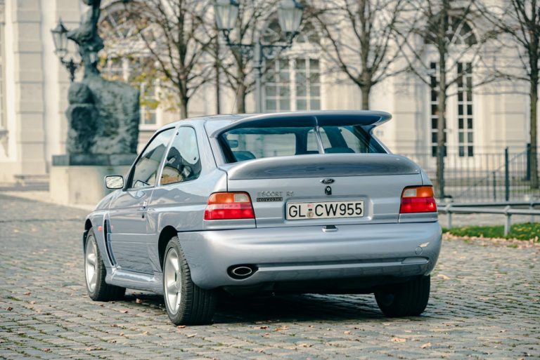 El último Ford Escort RS Cosworth busca hogar. Prepara la cartera