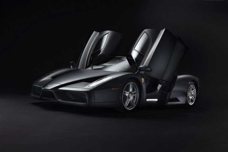 Este Ferrari Enzo es único. Y por eso cuesta una fortuna