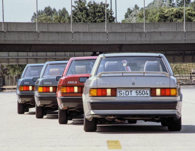 Mercedes-Benz 190: 40 años de la berlina que cambió a la marca