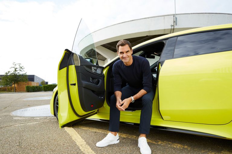 Roger Federer vende su flamante Mercedes-AMG GT 63 S E Performance