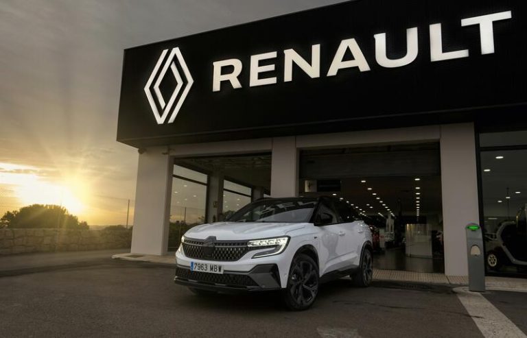 El éxito del Renault Austral: 2.000 clientes ya han reservado el suyo