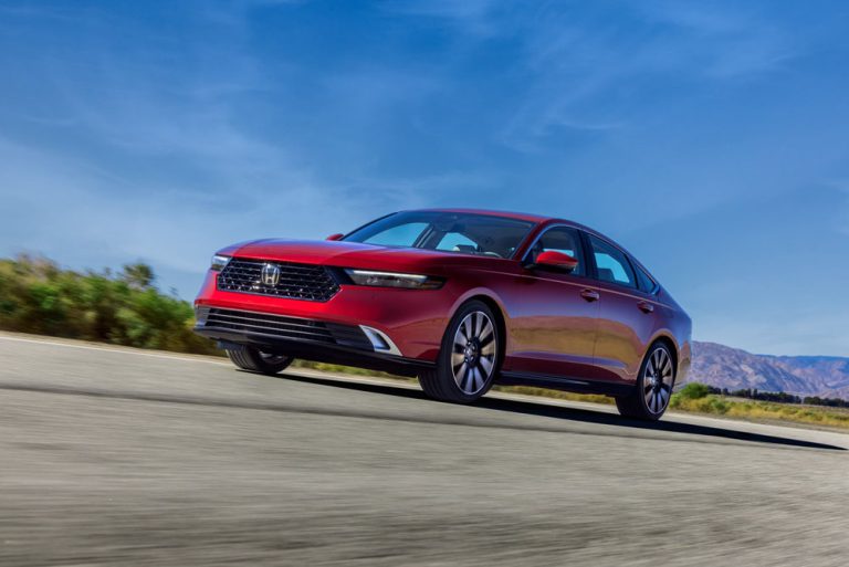 Este es el nuevo Honda Accord. Y ya van 11 generaciones