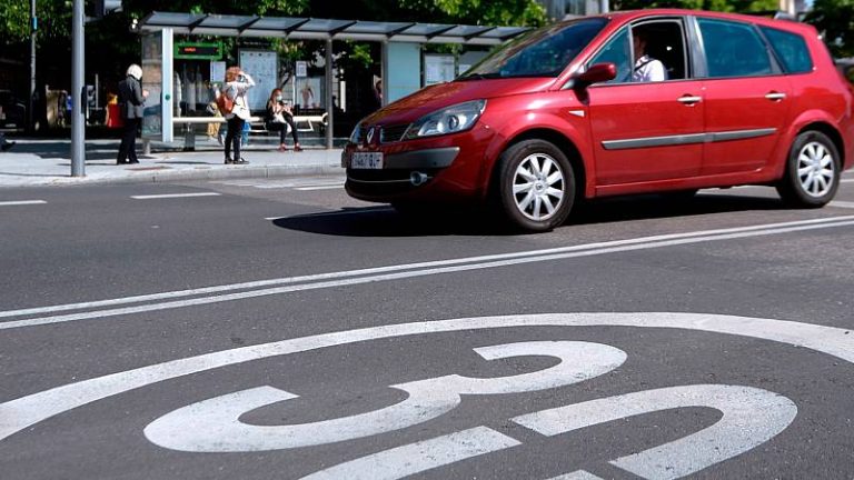 Así de caras son las averías que puede sufrir tu coche si vas a 30 km/h