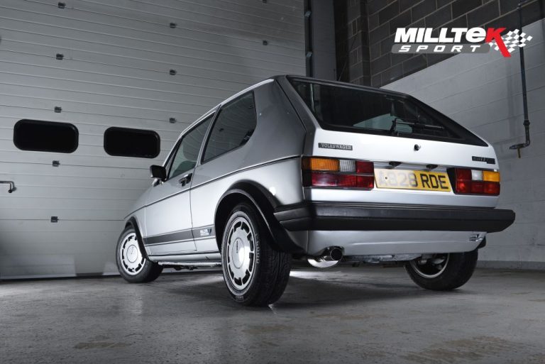 La pieza que cada vez demandan más los propietarios de VW Golf GTi, Peugeot 205 GTi, BMW M3…