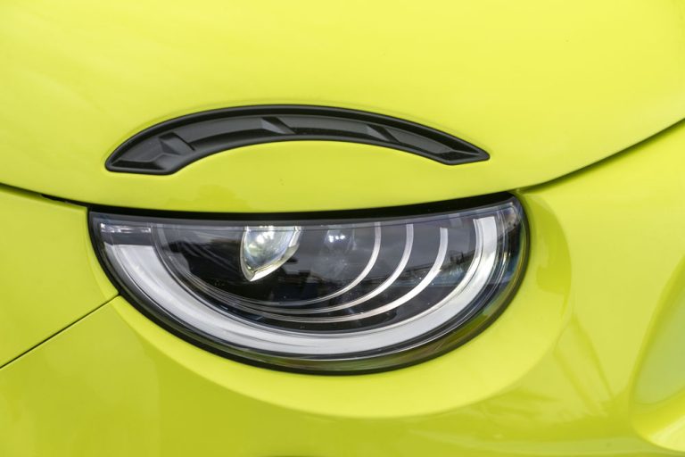 Este es el Fiat ideal. Es eléctrico, tiene etiqueta Cero y 11.000 euros de descuento