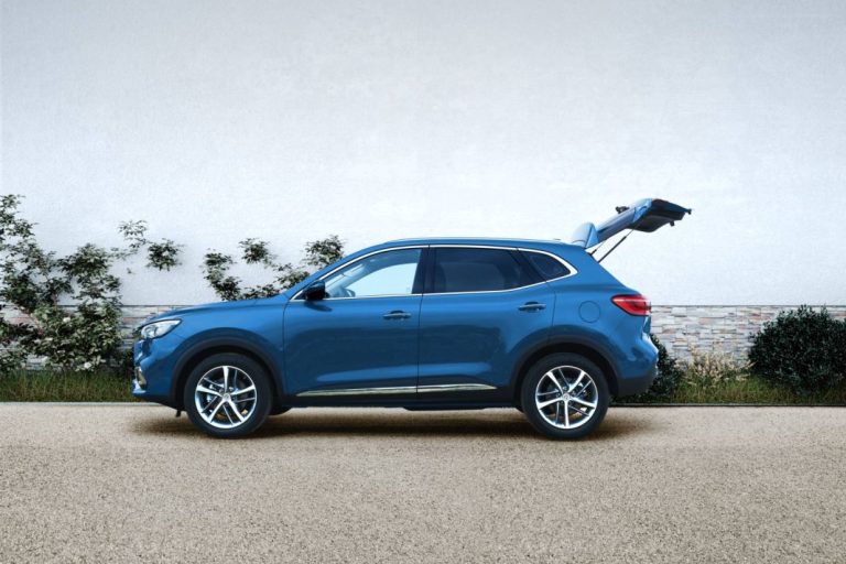 MG HS, el último SUV de la marca revelación cuesta 22.990 euros