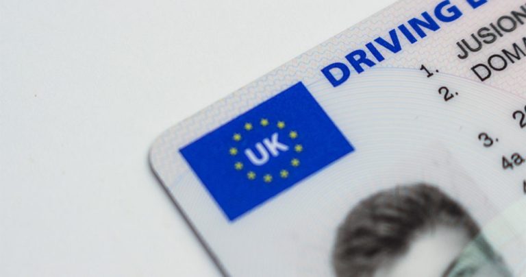 ¿Leyenda urbana? ¿Quitan la multa por no llevar el carnet de conducir?