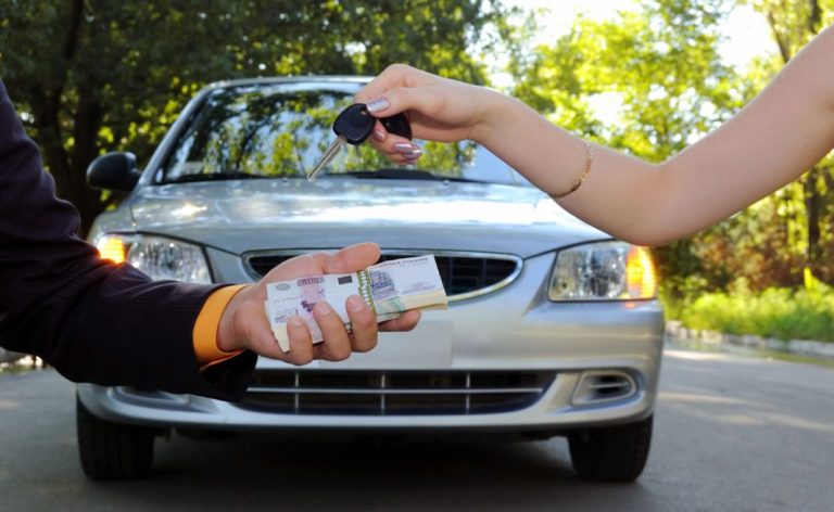 Si vendes tu coche, estos son los trámites que debes tener en cuenta