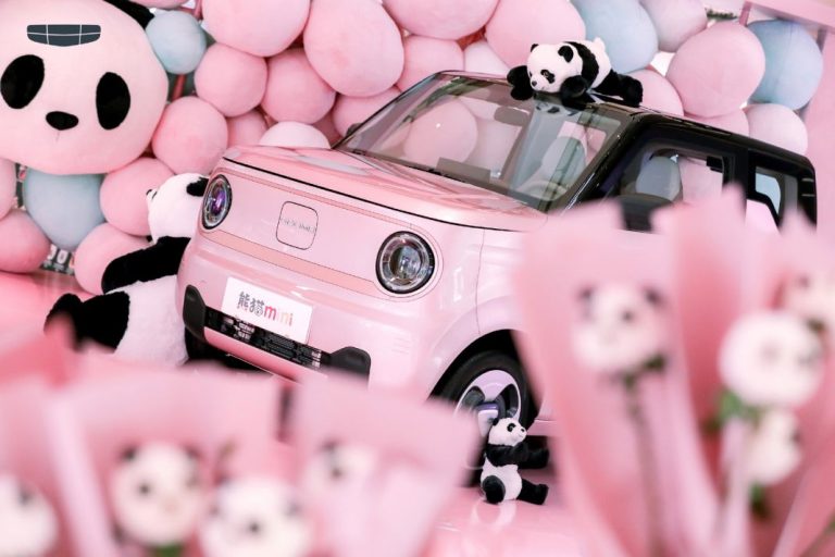 Geely Panda Mini: un diminuto coche eléctrico que cuesta 5.000 euros