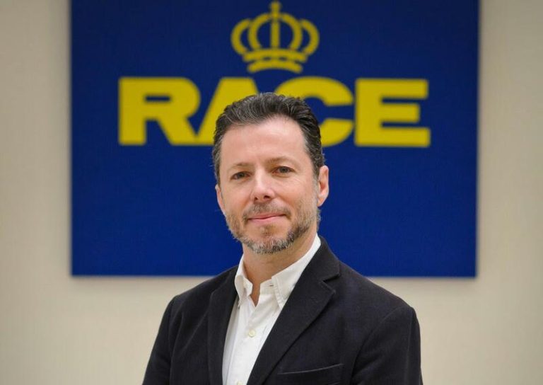 El consejero delegado del RACE, en lo más alto de la FIA
