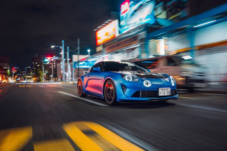 Alpine A110R, corre o te quedarás sin esta maravilla
