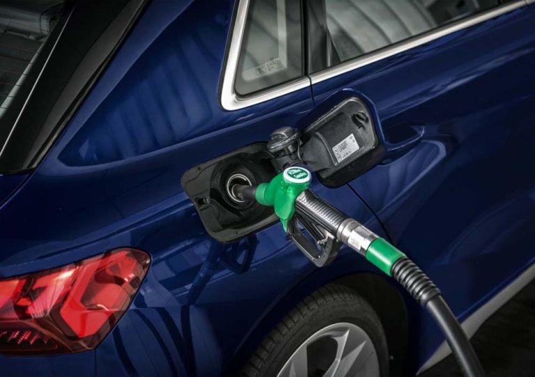 Los combustibles sintéticos no van a salvar a los motores de combustión. 2035 será su sentencia