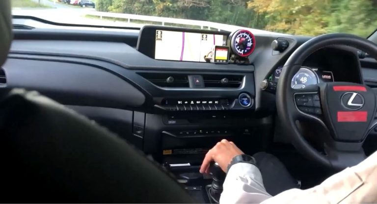 El coche eléctrico con el que Lexus quiere imitar el comportamiento de un gasolina