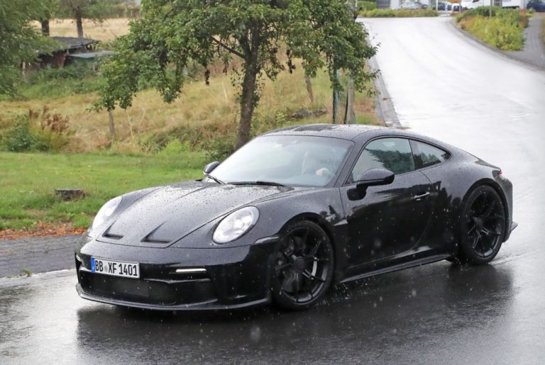 El Porsche 911 ST está a punto