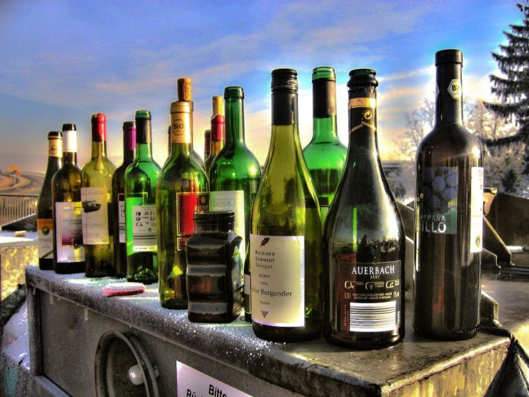 Trucos para bajar el alcohol en sangre rápidamente y que no te multen