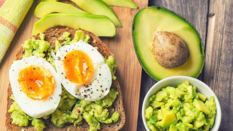 Los alimentos perfectos para rebajar el alcohol si vas a conducir