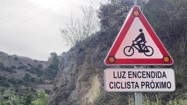 Estas son las señales de tráfico que cambian por ser ‘machistas’