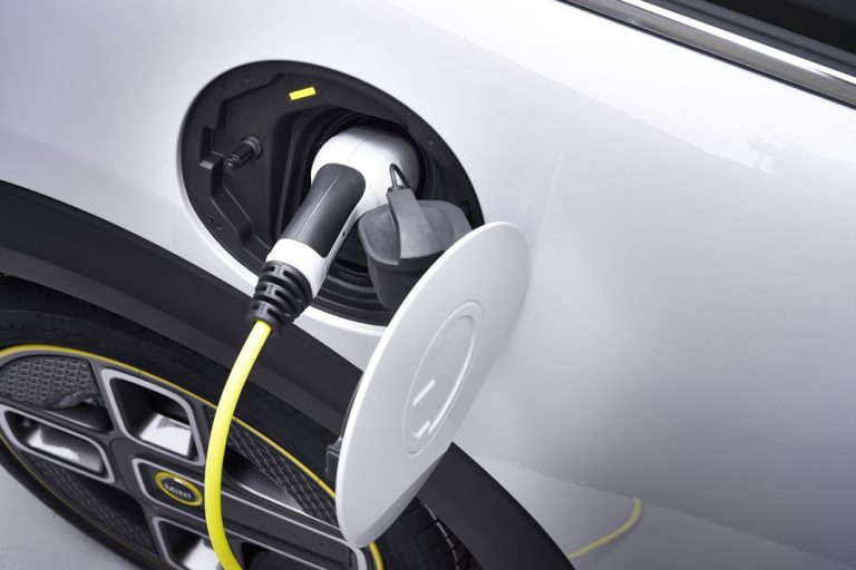 Estos son los coches eléctricos con mayor autonomía y con 30 minutos de carga