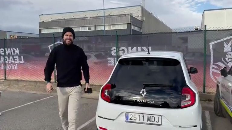 Ni un Ferrari ni un Twingo, estos son los coches de Gerard Piqué