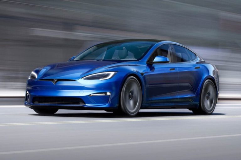 Llegan los mejores Tesla para ir a esquiar, los Model S y X con tracción integral