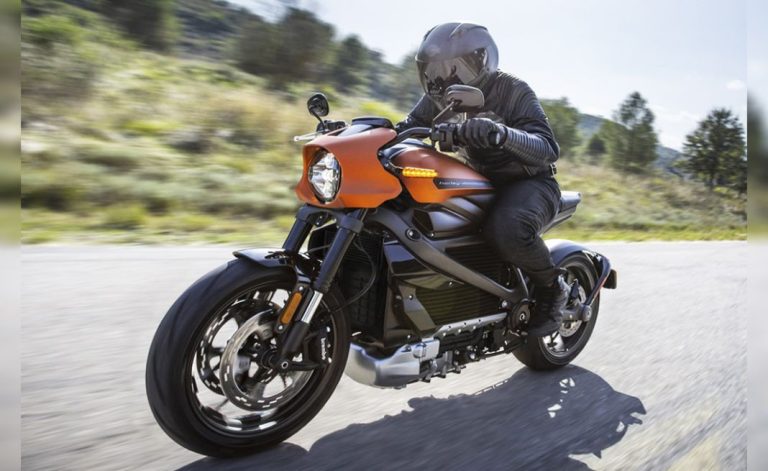 Harley-Davidson llama a revisión miles de Touring por fugas