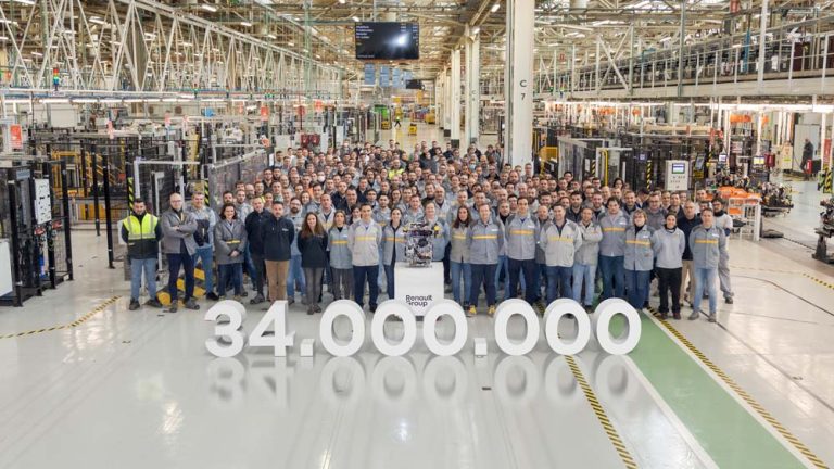 Renault: sorprende el número de motores fabricados en Valladolid