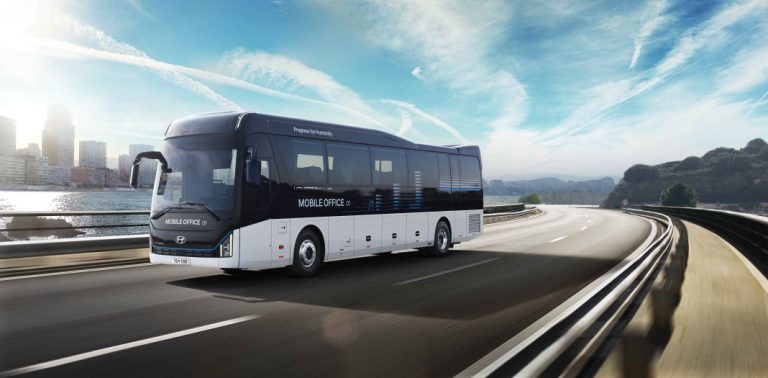Hyundai crea el ofibús, para teletrabajar desde donde quieras