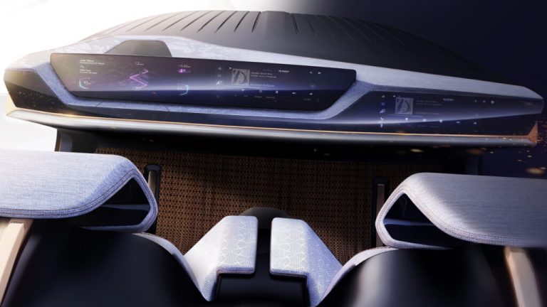 Así serán las inmensas pantallas de los coches de Peugeot y Citroën y del resto de marcas de Stellantis