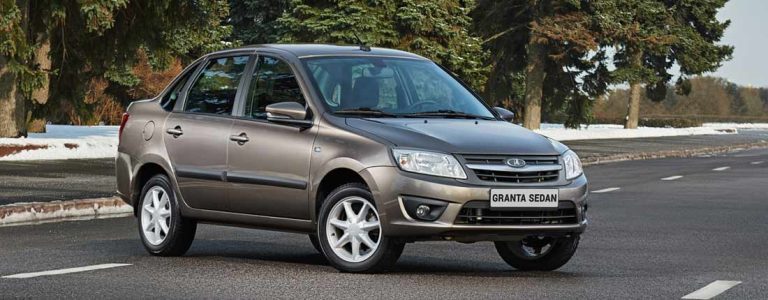 La guerra con Ucrania hunde las ventas de coches en Rusia un 60%
