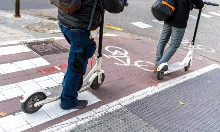 Lo que te va a costar asegurar tu patinete eléctrico
